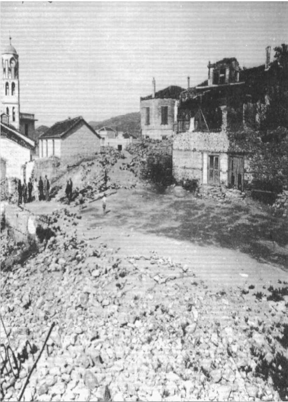 The land and the houses before their expropriation and the constructions of 1930-1933 that created the Mohammed Ali's square. Kavala, c. 1930. ELIA Archive