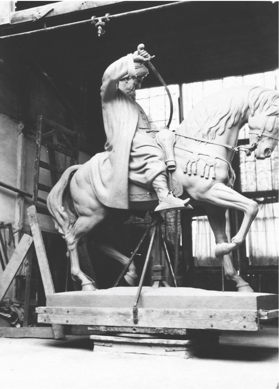 The statue of Mohammed Ali is the only equestrian statue that the sculptor  Konstantinos Dimitriadis created. Paris, 1934.